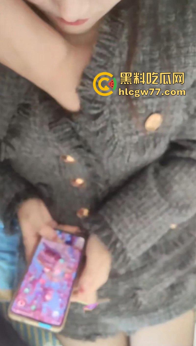 海角乱伦大神 我的姐姐和嫂子时间 姐夫被我灌多了 我在客厅把亲姐操到喷水 狠狠给他戴绿帽子!-5